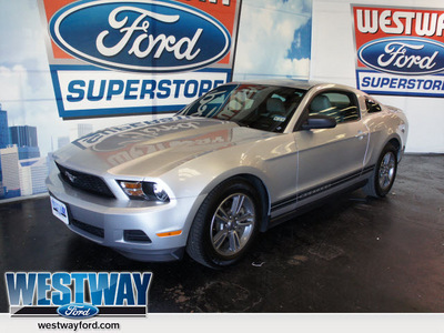 ford mustang 2012 silver coupe v6 premium gasoline 6 cylinders rear wheel drive automatic 75062