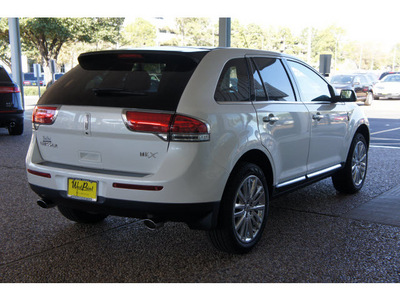 lincoln mkx 2013 white suv 102a gasoline 6 cylinders front wheel drive automatic 77043