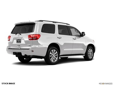 toyota sequoia 2013 suv limited gasoline 8 cylinders 2 wheel drive not specified 90241