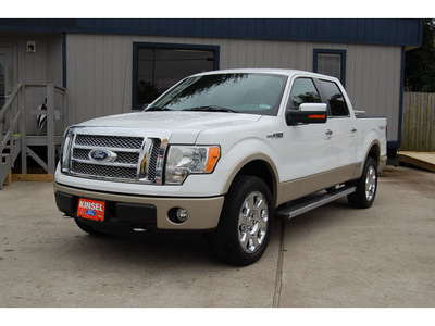 ford f 150 2010 white lariat flex fuel 8 cylinders 4 wheel drive automatic with overdrive 77706