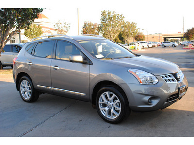 nissan rogue 2013 lt  gray sv gasoline 4 cylinders front wheel drive automatic 77477
