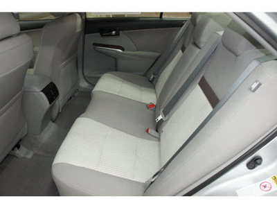 toyota camry 2012 silver sedan xle gasoline 4 cylinders front wheel drive not specified 91731