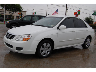 kia spectra 2008 white sedan ex gasoline 4 cylinders front wheel drive automatic 77504