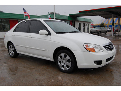 kia spectra 2008 white sedan ex gasoline 4 cylinders front wheel drive automatic 77504