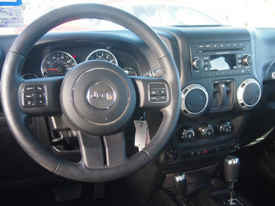jeep wrangler 2012 black suv rubicon gasoline 6 cylinders 4 wheel drive automatic 79119