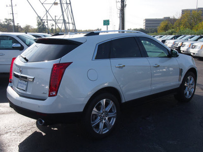 cadillac srx 2013 silver suv performance collection flex fuel 6 cylinders front wheel drive automatic 77074