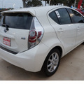 toyota prius c 2012 white hatchback four hybrid 4 cylinders front wheel drive automatic 78232