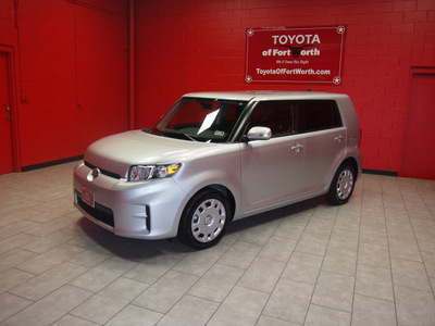 scion xb 2012 silver suv gasoline 4 cylinders front wheel drive automatic 76116