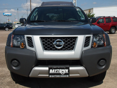 nissan xterra 2011 gray suv gasoline 6 cylinders 2 wheel drive 5 speed automatic 77521