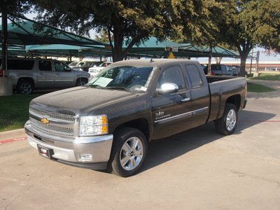 chevrolet silverado 1500 2013 black pickup truck lt flex fuel v8 2 wheel drive automatic 76051