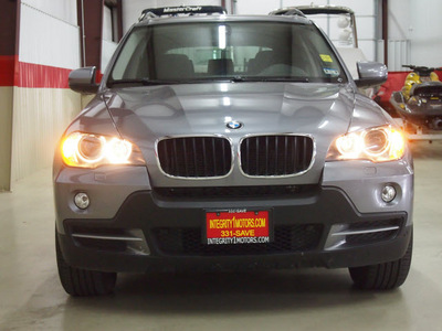 bmw x5 2010 dk  gray suv xdrive30i gasoline 6 cylinders all whee drive automatic 79110