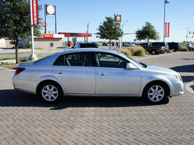 toyota avalon 2009 silver sedan xl 6 cylinders automatic 76087