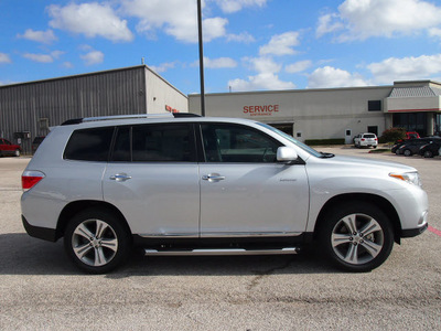 toyota highlander 2012 silver suv limited gasoline 6 cylinders front wheel drive automatic 76011