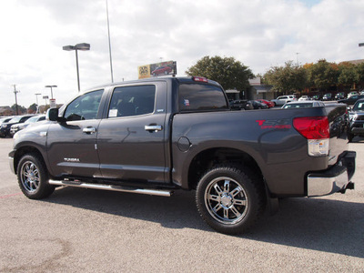 toyota tundra 2013 gray sr5 gasoline 8 cylinders 2 wheel drive automatic 76011