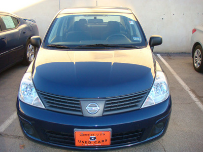 nissan versa 2011 blue sedan gasoline 4 cylinders front wheel drive standard 79936