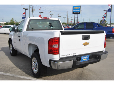 chevrolet silverado 1500 2013 white flex fuel 8 cylinders 2 wheel drive not specified 77090