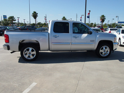 chevrolet silverado 1500 2013 silver tex edt flex fuel 8 cylinders 2 wheel drive not specified 77090