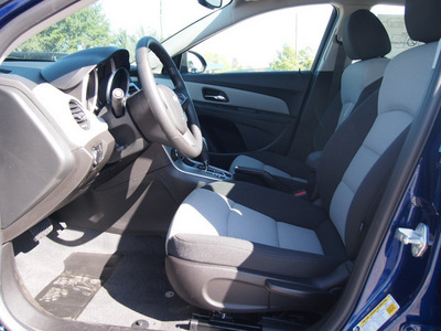 chevrolet cruze 2013 blue sedan ls auto gasoline 4 cylinders front wheel drive automatic 77090