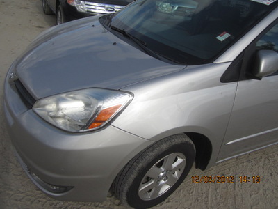 toyota sienna