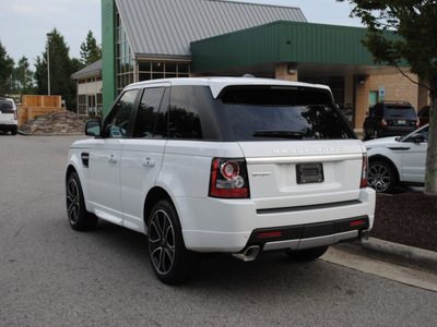 range rover range rover sport 2013 white suv hse gt le gasoline 8 cylinders 4 wheel drive automatic 27511
