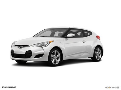 hyundai veloster 2013 coupe gasoline 4 cylinders front wheel drive automatic 28805