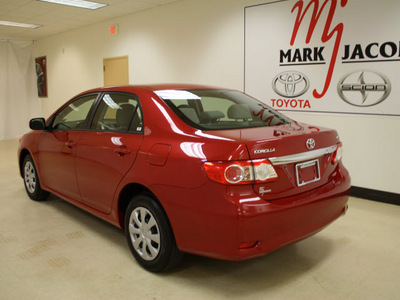 toyota corolla 2011 red sedan le gasoline 4 cylinders front wheel drive automatic 27707