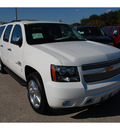 chevrolet suburban 2013 white suv flex fuel 8 cylinders 2 wheel drive not specified 77090