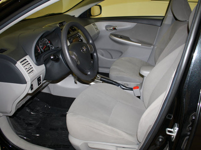 toyota corolla 2012 black sedan le gasoline 4 cylinders front wheel drive automatic 27707