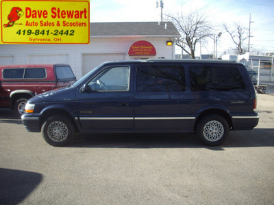 chrysler town country 1994 blue van 4x4 gasoline v6 all whee drive automatic 43560