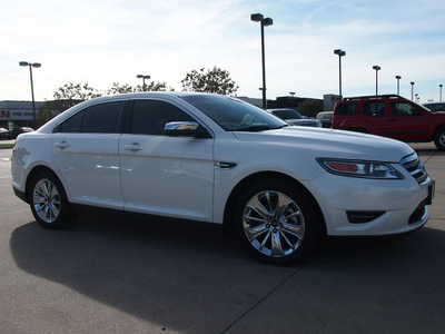 ford taurus 2011 white sedan limited gasoline 6 cylinders front wheel drive automatic 76018