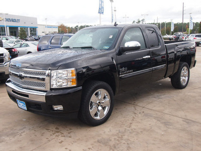 chevrolet silverado 1500 2011 black pickup truck texas edition flex fuel 8 cylinders 2 wheel drive automatic 77304