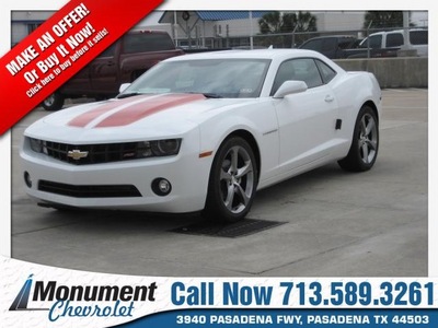 chevrolet camaro 2013 white coupe lt gasoline 6 cylinders rear wheel drive automatic 77503
