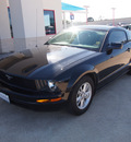 ford mustang 2005 black coupe v6 deluxe gasoline 6 cylinders rear wheel drive automatic 76567