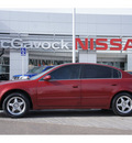nissan altima 2005 dk  red sedan 2 5 s gasoline 4 cylinders front wheel drive automatic 79119