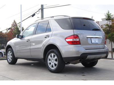 mercedes benz m class 2007 dk  gray suv ml350 gasoline 6 cylinders 4 wheel drive automatic 77002