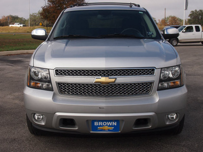chevrolet avalanche 2011 silver suv ls flex fuel 8 cylinders 2 wheel drive automatic 78016