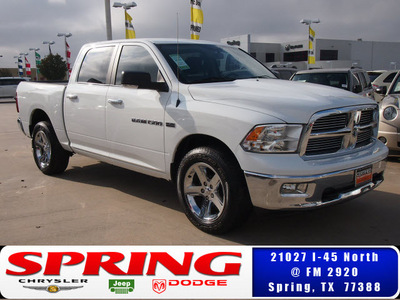 ram 1500 2011 white lone star gasoline 8 cylinders 4 wheel drive automatic 77388