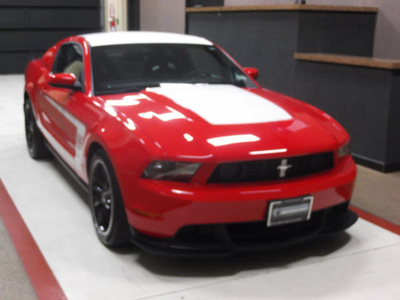 ford mustang 2012 red coupe boss 302 gasoline 8 cylinders rear wheel drive 6 speed manual 77373