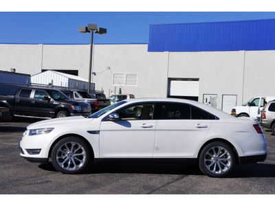 ford taurus 2013 white sedan limited gasoline 6 cylinders front wheel drive automatic 79407