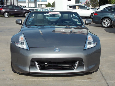 nissan 370z 2010 lt  gray coupe roadster touring gasoline 6 cylinders rear wheel drive shiftable automatic 77477