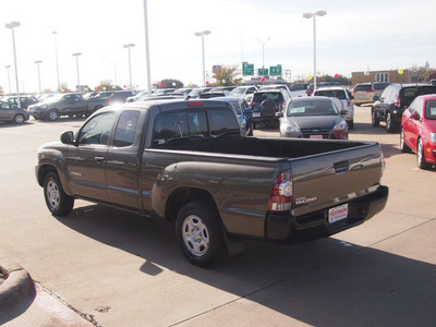 toyota tacoma 2010 dk  green gasoline 4 cylinders 2 wheel drive automatic 76053