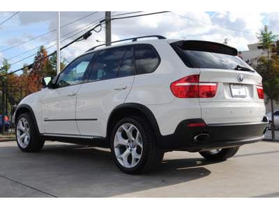 bmw x5 2009 white suv xdrive48i gasoline 8 cylinders all whee drive automatic 77002