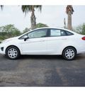 ford fiesta 2013 white sedan se gasoline 4 cylinders front wheel drive automatic 78550