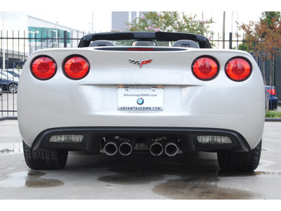 chevrolet corvette 2008 silver gasoline 8 cylinders rear wheel drive manual 77002