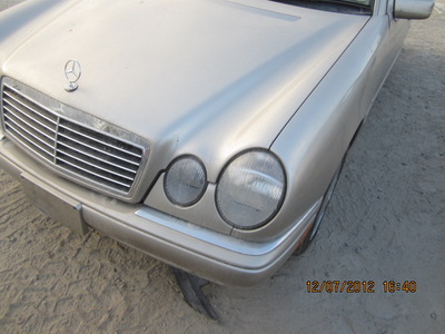 mercedes benz e320