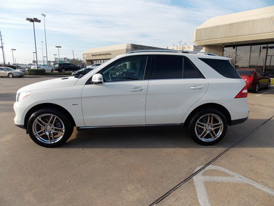 mercedes benz m class 2012 white suv ml350 4matic gasoline 6 cylinders all whee drive shiftable automatic 77074