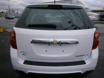 chevrolet equinox 2010 white suv ls gasoline 4 cylinders all whee drive automatic 13502