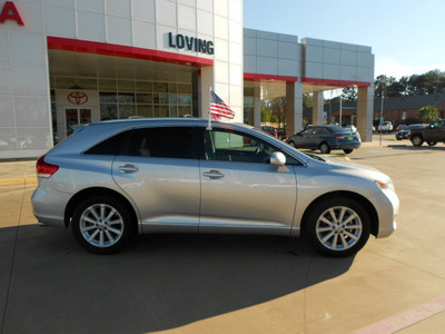 toyota venza 2010 silver suv fwd 4cyl gasoline 4 cylinders front wheel drive automatic 75901