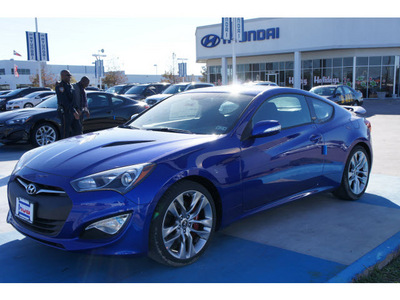 hyundai genesis coupe 2013 blue coupe 3 8 track gasoline 6 cylinders rear wheel drive automatic 77094