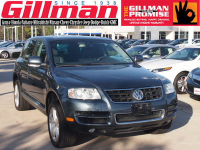volkswagen touareg 2006 gray suv v8 gasoline 8 cylinders all whee drive shiftable automatic 77090